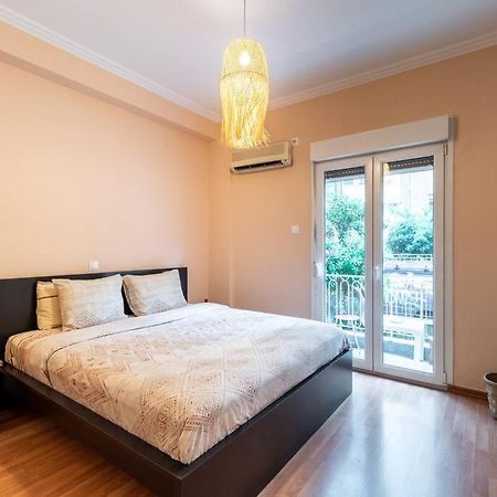 דירות אתונה Modern African-Inspired Flat מראה חיצוני תמונה