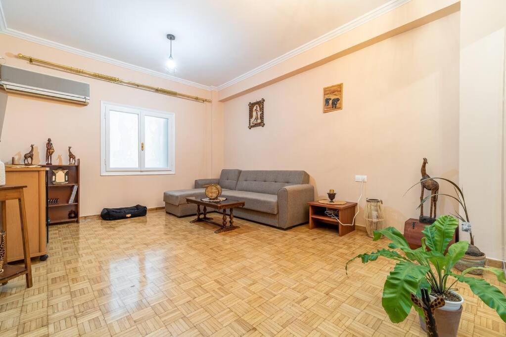 דירות אתונה Modern African-Inspired Flat מראה חיצוני תמונה