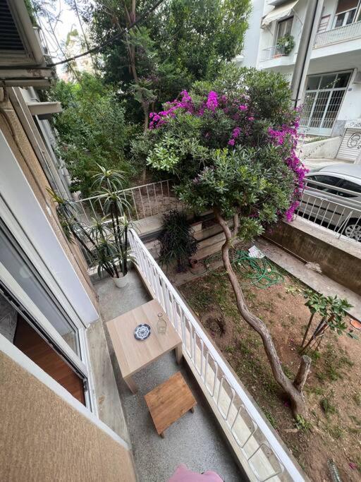 דירות אתונה Modern African-Inspired Flat מראה חיצוני תמונה