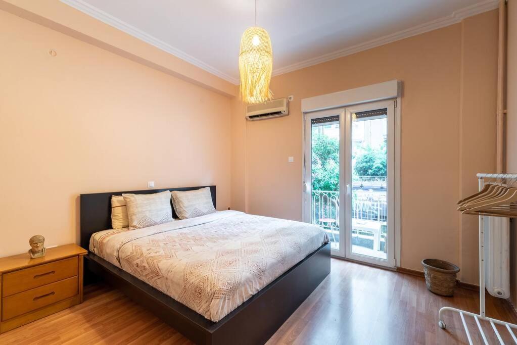 דירות אתונה Modern African-Inspired Flat מראה חיצוני תמונה
